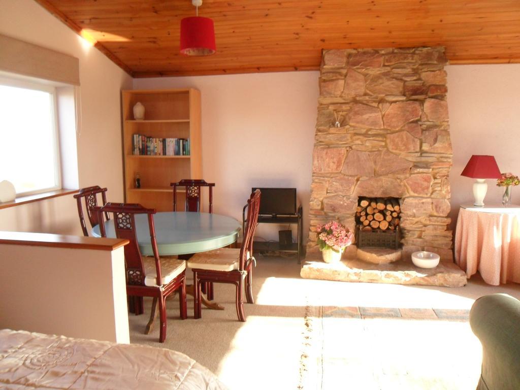 Bank Cottage B&B Newport  Esterno foto